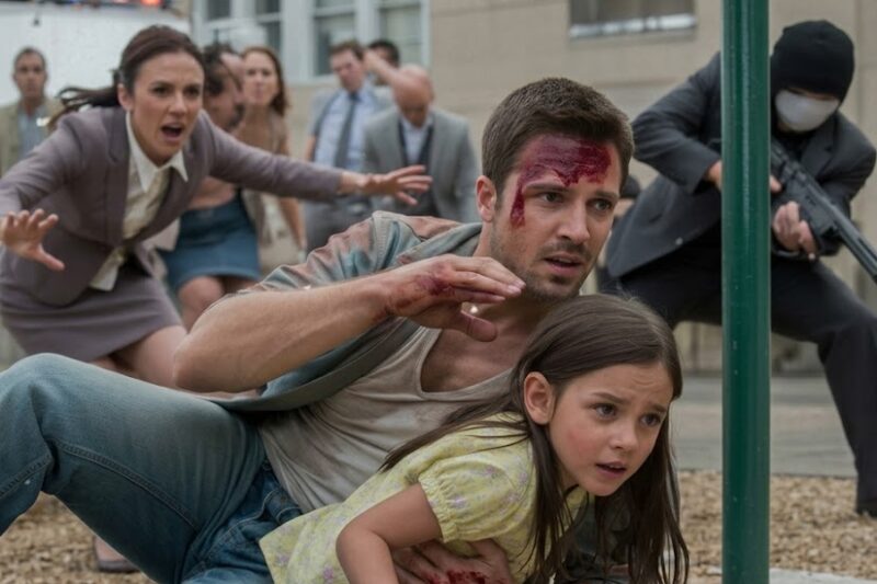 Single Dad Took a Bullet to Protect the CEO’s Daughter on the Playground — What Happened Next Change